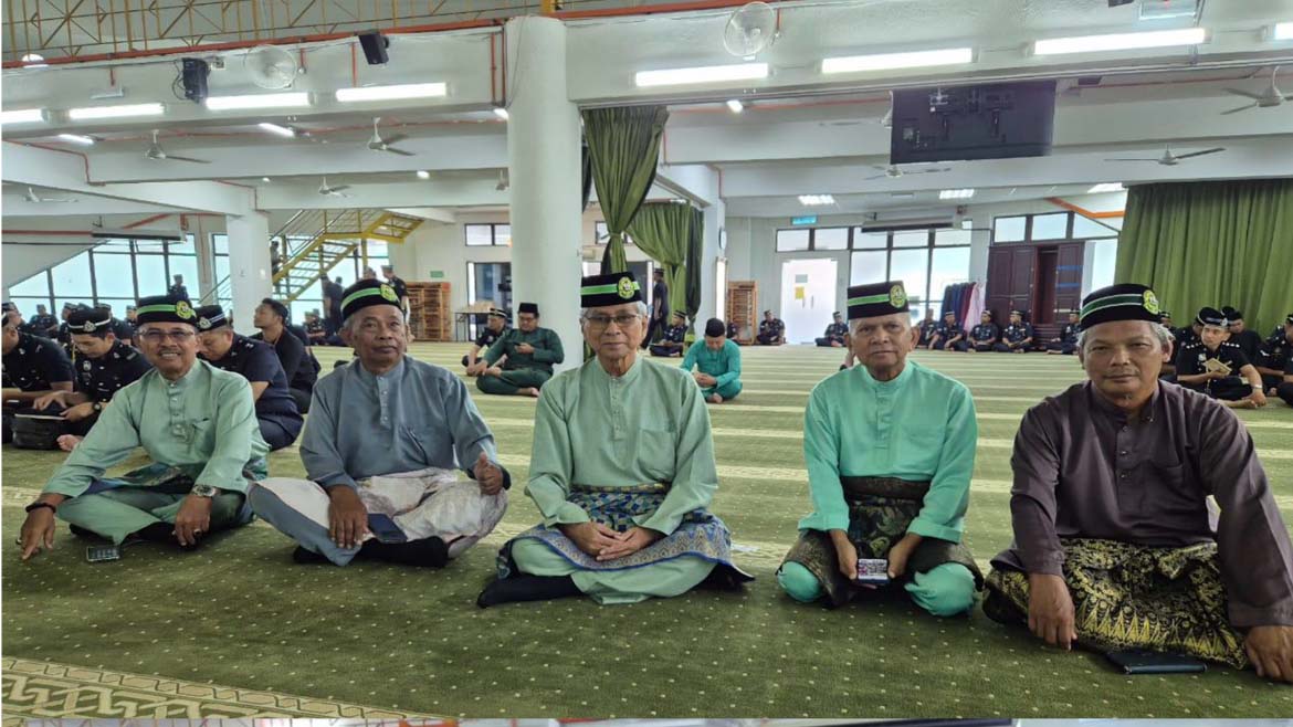 SOLAT JUMAAT BERSAMA YDP AGUNG DAN PMX DI MASJID B.AMAN MAC 2025